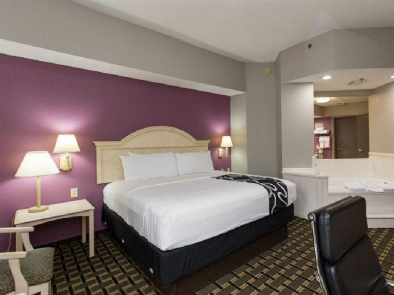 Hotel Wingate By Wyndham Memphis East Exterior foto