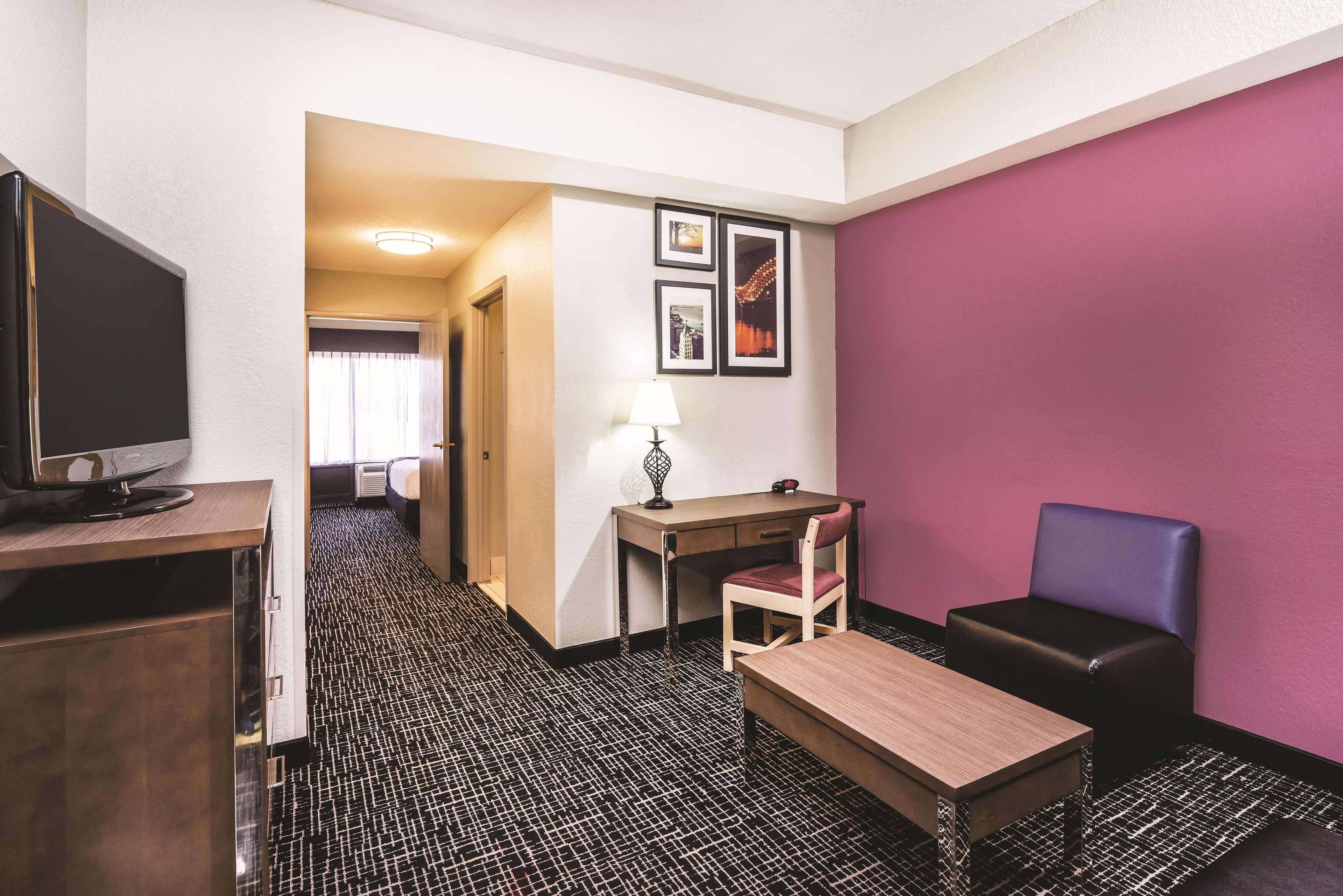 Hotel Wingate By Wyndham Memphis East Exterior foto