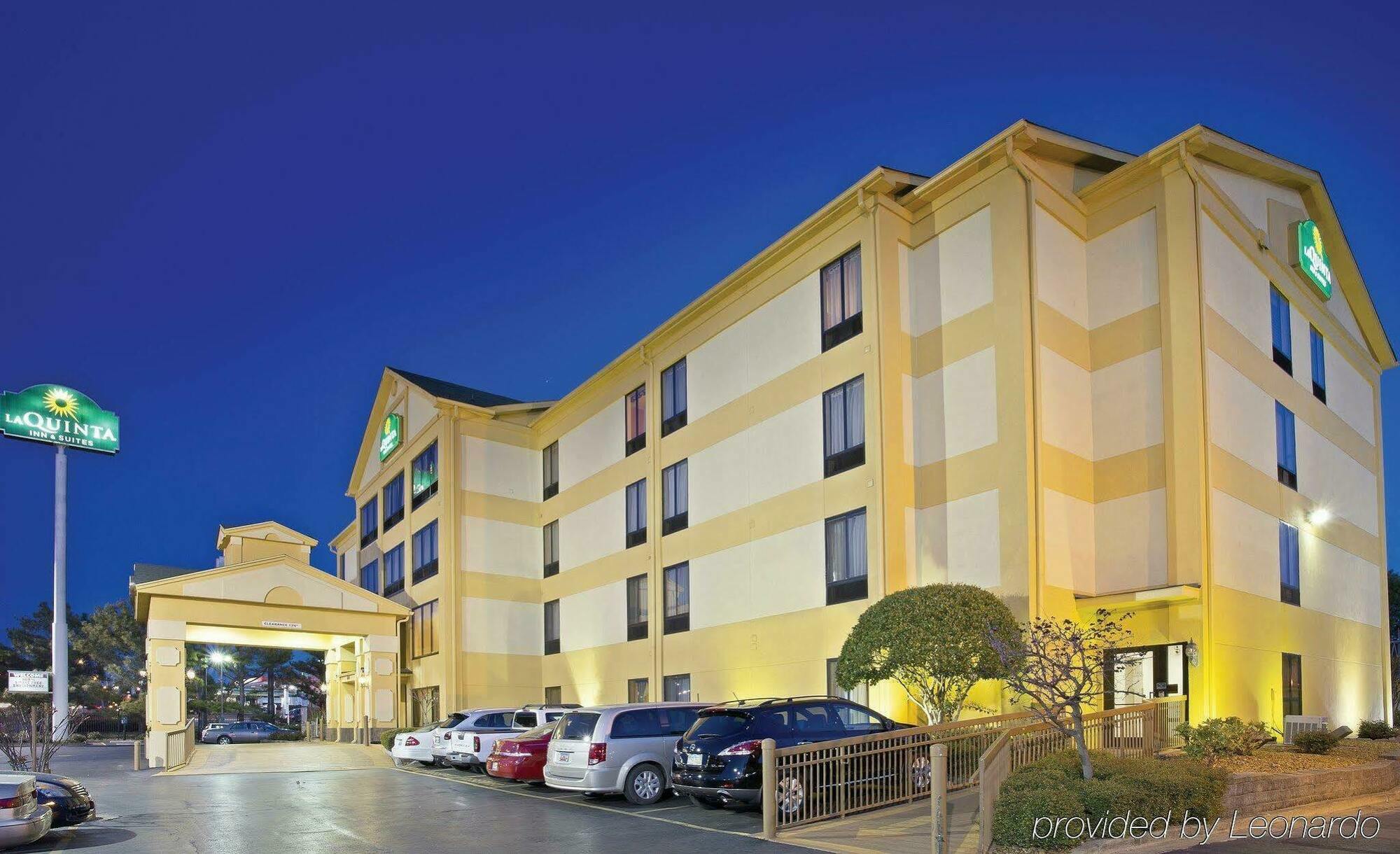 Hotel Wingate By Wyndham Memphis East Exterior foto